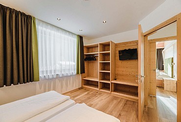 Apartment in Campitello di Fassa - Edelweiss BioComfort - Photo ID 8997