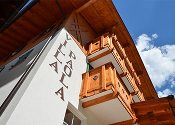 Rooms for rent and B&B in Canazei in Canazei - External - Photo ID 209