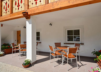 Rooms for rent and B&B in Canazei in Canazei - External - Photo ID 210