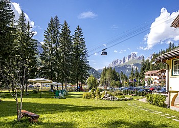 Hotel 3 stelle a Canazei (***) a Canazei. Hotel Villa Rosella_Canazei_val di fassa_Trentino_Dolomiti