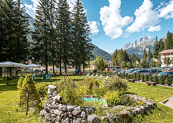 Hotel 3 stelle a Canazei (***) a Canazei. Hotel Villa Rosella_Canazei_val di fassa_Trentino_Dolomiti