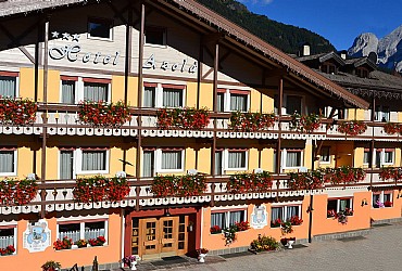 Hotel 3 stelle a Canazei (***) a Canazei - Estate - ID foto 348