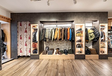 Abbigliamento e Sportswear a Moena - Esterne - ID foto 1582