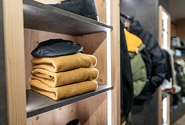 Clothing stores in Moena - External - Photo ID 1587