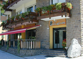 Restaurants, bars and pizzerias in Moena - Gallery - Photo ID 353