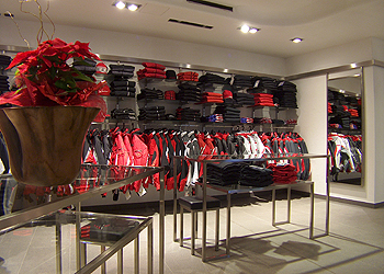 Clothing stores in Moena - Gallery - Photo ID 608