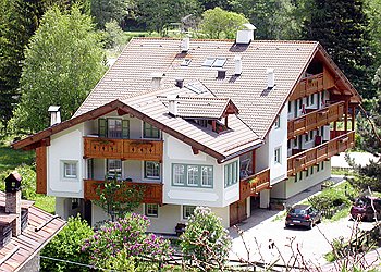 Apartamentowce San Giovanni di Fassa - Pozza: Casa El Tobià - Azzurra srl