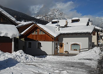Case con appartamenti San Giovanni di Fassa - Pozza: Ciasa de Fil - Famiglia Zulian