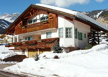 Apartamentos San Giovanni di Fassa - Vigo: Villa Flavia - Famiglia Cigolla