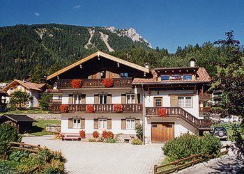 Apartments Moena: Ciasa Christina - Cristina Donei