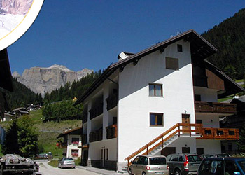 Apartamenty Canazei: Appartamenti Maura e Filippo