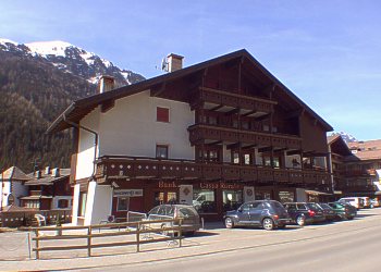 Apartamentos Canazei: Pitscheider Suen Maria - Maria Suen