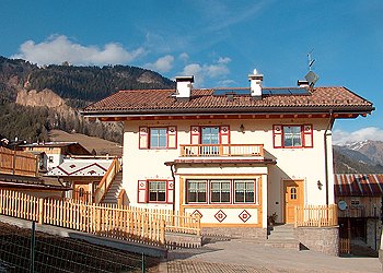 Case con appartamenti San Giovanni di Fassa - Vigo: Ciasa Freina - Maria Freina