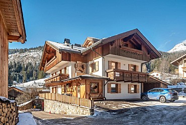 Case con appartamenti Soraga di Fassa: Piera Appartamenti