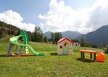 Appartamento a San Giovanni di Fassa - Vigo - Giardino - ID foto 1299