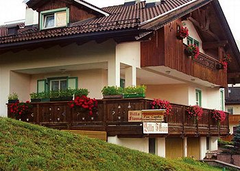 Apartmaju - San Giovanni di Fassa - Vigo - Zunanje poletje - Photo ID 1302