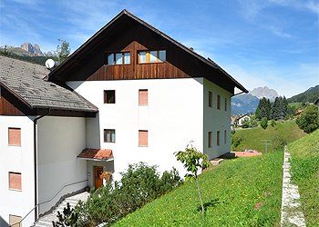 Case con appartamenti Moena: Residenza Mariella - Helga Beyer/Pozzi