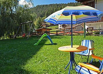 Appartamento a San Giovanni di Fassa - Pera - Giardino - ID foto 1344