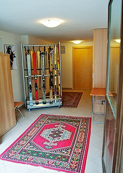 Apartment in San Giovanni di Fassa - Pozza. Ski room and bike deposit