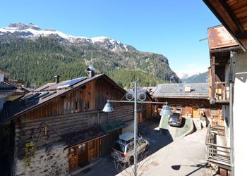 Apartment in Canazei. Panorama sud/west