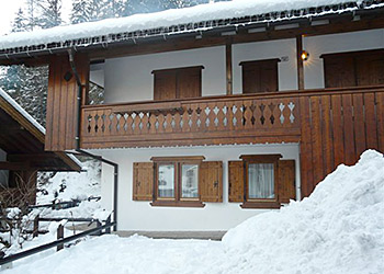 Bytě - Mazzin di Fassa - Zvenčí - v zimě - Photo ID 1747