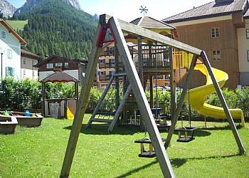 Residence a San Giovanni di Fassa - Pozza - Giardino - ID foto 1993