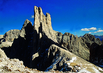 Servizi a San Giovanni di Fassa - Vigo. Centro Escursioni Catinaccio Rosengarten
Le Torri del Vajolet