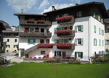 Wohnung - San Giovanni di Fassa - Pozza - Außenansicht Sommer - Photo ID 2357