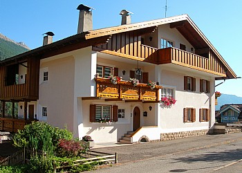 Bytě - San Giovanni di Fassa - Vigo - Zvenčí - Photo ID 2447
