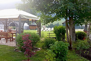 Appartamento a San Giovanni di Fassa - Pozza - Giardino - ID foto 2631