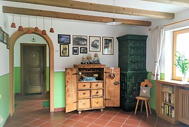 Appartamento a Canazei. entrata in comune