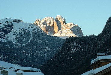 Appartamento a San Giovanni di Fassa - Pozza. Vista panoramica verso il Sassolungo