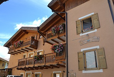 Wohnung - San Giovanni di Fassa - Vigo - Außenansicht Sommer - Photo ID 2723