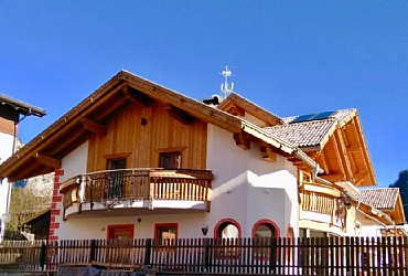 Wohnung - San Giovanni di Fassa - Pera - Außenansicht Winter - Photo ID 2753