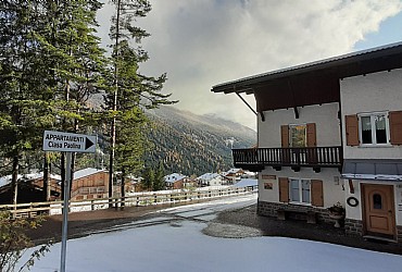 Bytě - San Giovanni di Fassa - Vigo - Zvenčí - v zimě - Photo ID 2780