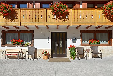 Wohnung - San Giovanni di Fassa - Vigo - Außenansicht Sommer - Photo ID 2797