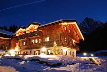 Wohnung - San Giovanni di Fassa - Pozza - Außenansicht Winter - Photo ID 2911