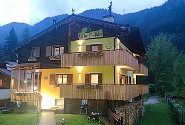 Bytě - Alba di Canazei - Zvenčí - v létě - Photo ID 3251