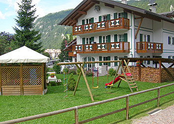 Apartments Canazei: Cèsa Stefi - Denise Gross