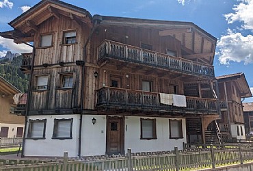 Ferienwohnungen San Giovanni di Fassa - Pozza: Villa Ladina - Alberta Bernard