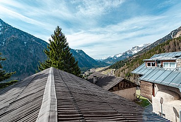 Apartment in Campitello di Fassa - View - Photo ID 3526