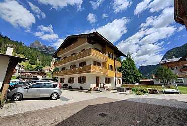 Appartamento a San Giovanni di Fassa - Pera - Estate - ID foto 3575