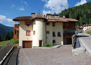 Ciasa de Sort - 