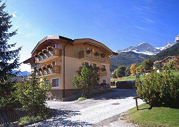 Appartamento a San Giovanni di Fassa - Vigo - Estate - ID foto 923