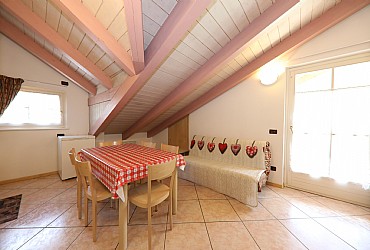 Appartamento a Mazzin - Fraz. Campestrin - App.to Istà - ID foto 10357