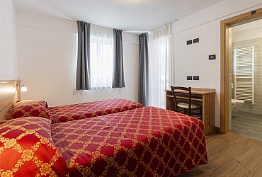 Apartment in San Giovanni di Fassa - Vigo - Marmolada - Photo ID 10395