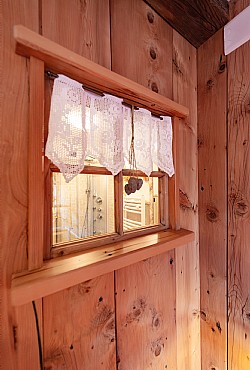 Apartment in Campitello di Fassa - Sassolungo - Photo ID 11302