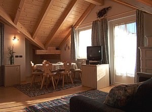 Appartamento a San Giovanni di Fassa - Pozza. Soggiorno