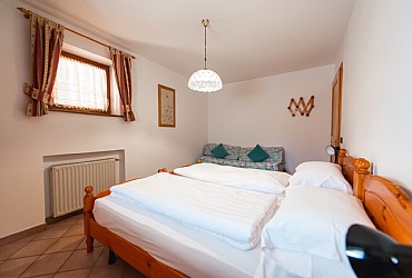 Majon Ladina - 