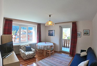 Apartment in Canazei. Very spacious and bright apartment, living room with color TV and satellite TV ...